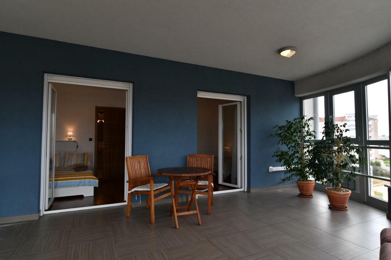 City Penthouse Vita Pula Exterior foto